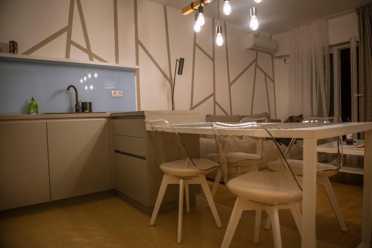 5 Stars Apartament *